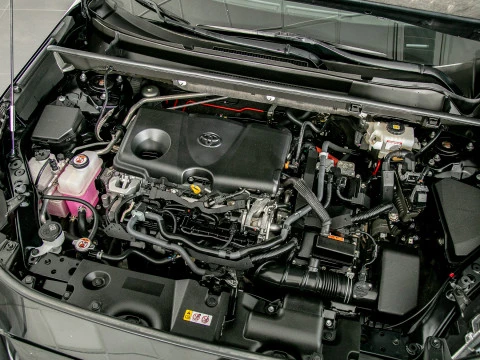 Toyota Rav4 2.5l 220H Advance