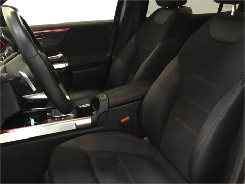 Mercedes-Benz GLB 200 d 4MATIC