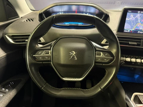 Peugeot 3008 1.5L BlueHDi 96kW (130CV) S&S Crossway
