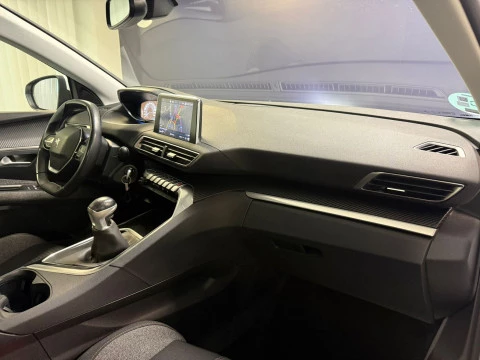 Peugeot 3008 1.5L BlueHDi 96kW (130CV) S&S Crossway
