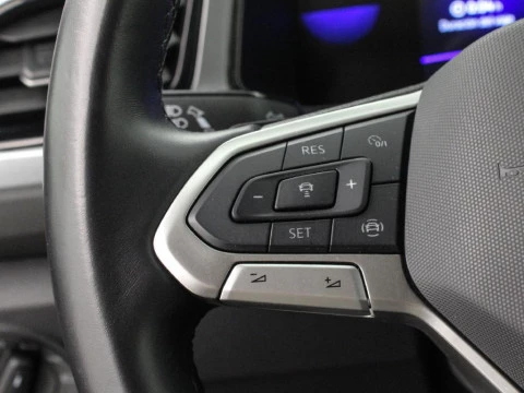 Volkswagen T-Roc 1.5 TSI DSG LIFE 150CV 5P