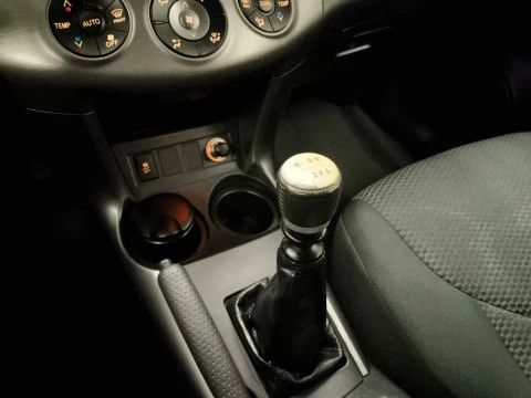 Toyota Rav4 2.2 D-4D Advance 4x2 110 kW (150 CV)