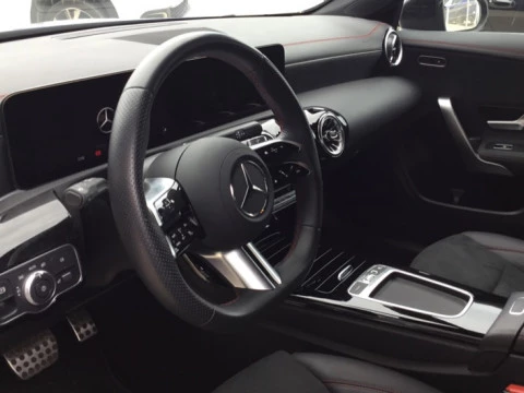 Mercedes-Benz Clase CLA  200 Coupé