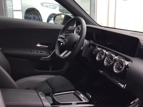 Mercedes-Benz Clase CLA  200 Coupé