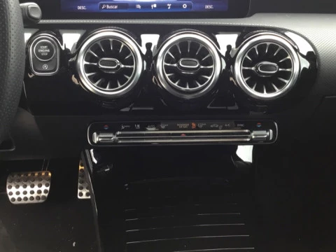 Mercedes-Benz Clase CLA  200 Coupé