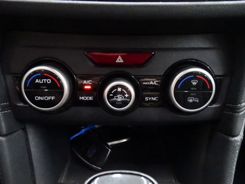 Subaru Impreza 1.6iS CVT Lineartronic Executive AWD