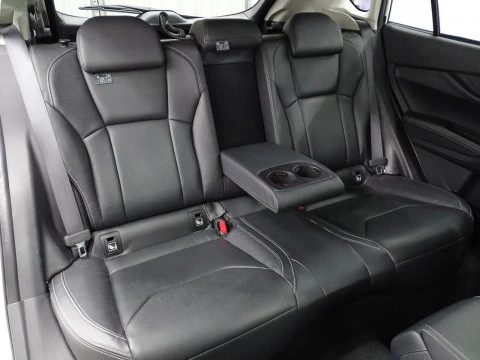 Subaru Impreza 1.6iS CVT Lineartronic Executive AWD