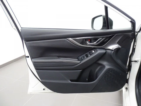 Subaru Impreza 1.6iS CVT Lineartronic Executive AWD