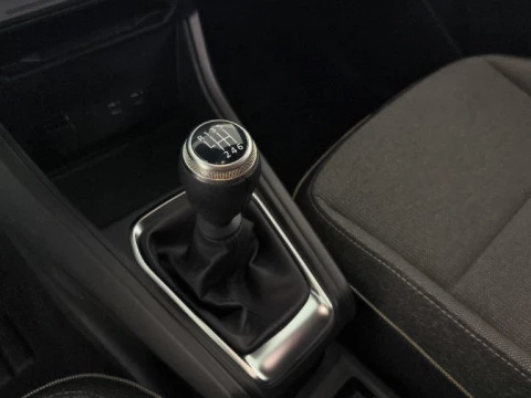 Renault Captur techno Eco-G 100cv (74 kW)