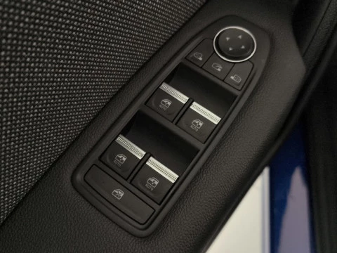 Renault Captur techno Eco-G 100cv (74 kW)