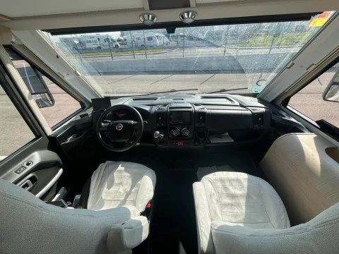 MCLOUIS NEVIS NEVIS 68