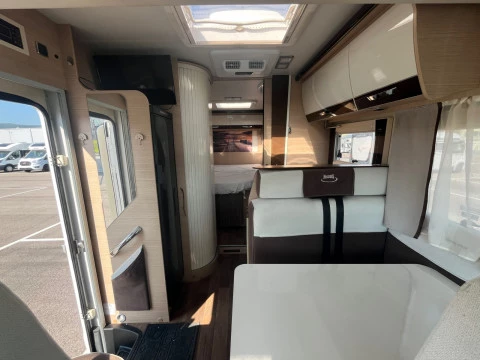 MCLOUIS NEVIS NEVIS 68