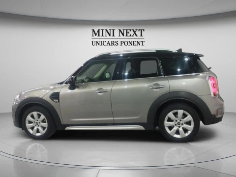 MINI Countryman COOPER COUNTRYMAN