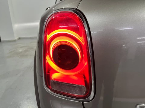 MINI Countryman COOPER COUNTRYMAN