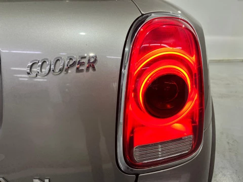 MINI Countryman COOPER COUNTRYMAN