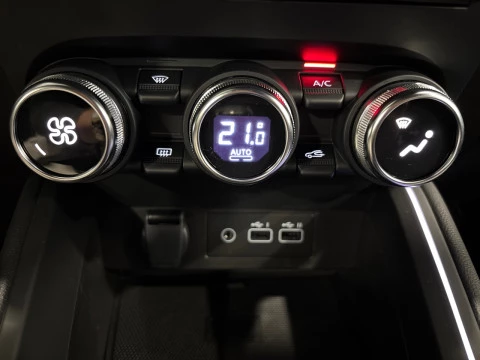 Renault Clio techno Eco-G 100cv (74kW)
