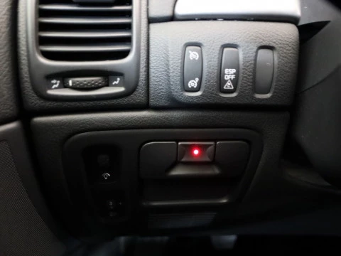 Renault LAGUNA 1.9 DIESEL 120 5P