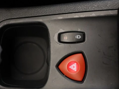 Renault LAGUNA 1.9 DIESEL 120 5P