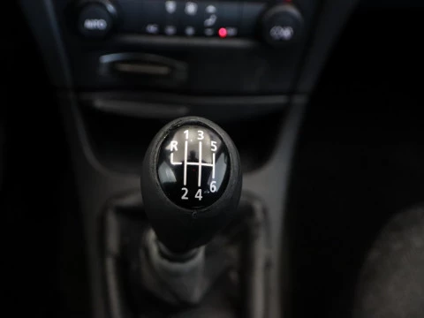 Renault LAGUNA 1.9 DIESEL 120 5P