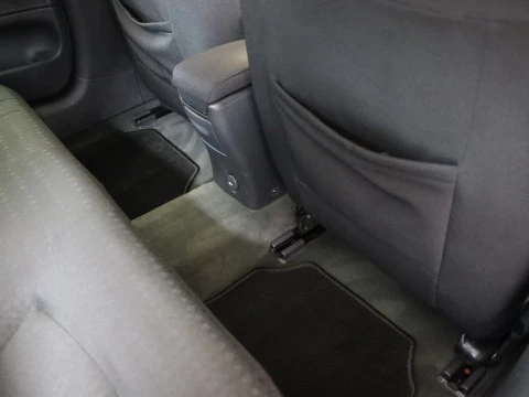 Renault LAGUNA 1.9 DIESEL 120 5P