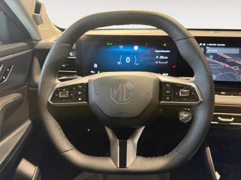 MG HS 1.5T MANUAL LUXURY