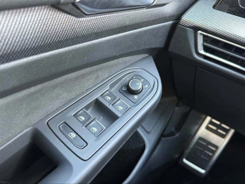 Volkswagen Golf R-Line 2.0 TDI 110 kW (150 CV) DSG