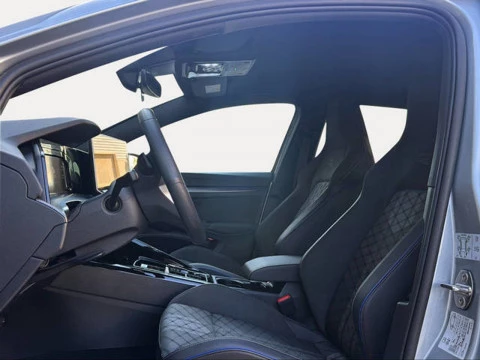 Volkswagen Golf R-Line 2.0 TDI 110 kW (150 CV) DSG