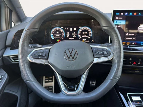 Volkswagen Golf R-Line 2.0 TDI 110 kW (150 CV) DSG