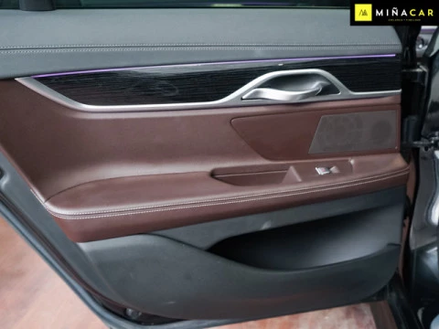 BMW Serie 7 745e 290 kW (394 CV)