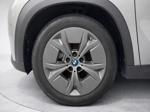 BMW iX1 eDrive20