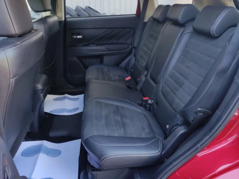 Mitsubishi Outlander 2.0 PHEV Kaiteki Auto 4WD