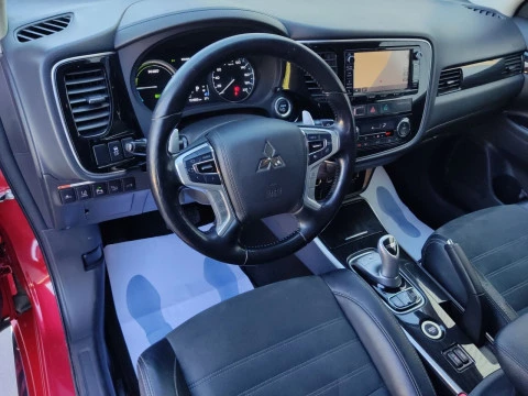 Mitsubishi Outlander 2.0 PHEV Kaiteki Auto 4WD