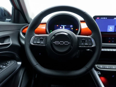 Fiat 600 600e RED 54kwh 115kw (156cv)