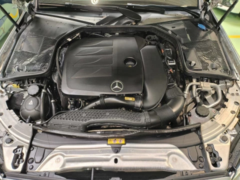 Mercedes-Benz Clase C 200 Coupe 135 kW (184 CV)
