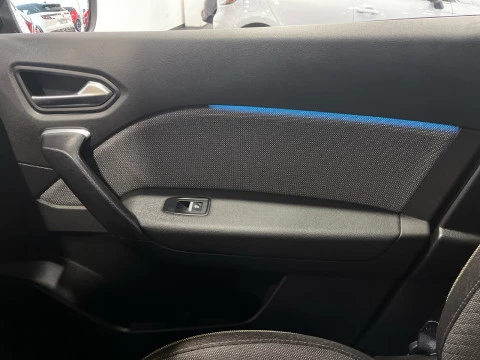 Renault Captur techno Eco-G 100cv (74 kW)