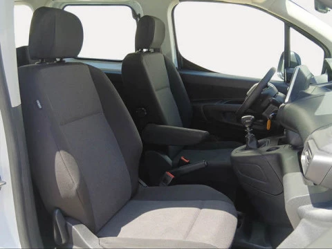 Peugeot Rifter Active Pack Business Standard BlueHDi 73 kW (100 CV)