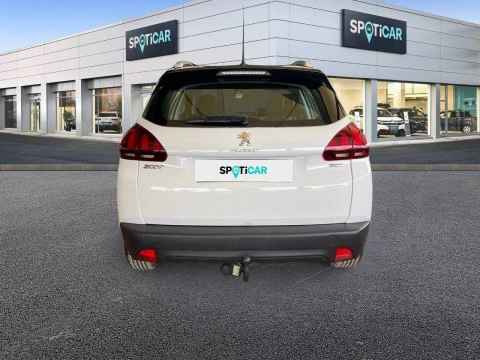 Peugeot 2008 Active 1.2L PureTech 82