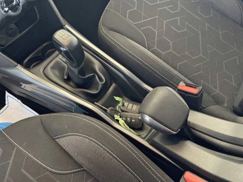 Peugeot 2008 Active 1.2L PureTech 82