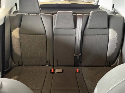 Peugeot 2008 Active 1.2L PureTech 82