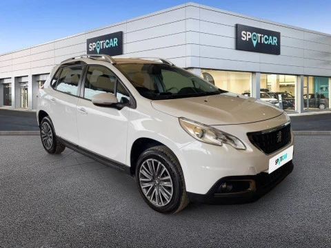Peugeot 2008 Active 1.2L PureTech 82