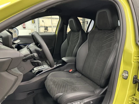 Peugeot e-208 GT Eléctrico Gen2 115 kW (156CV)