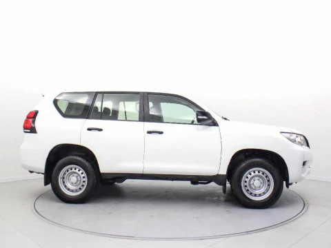 Toyota Land Cruiser 2.8D-4D 150KW VX 204 5P 7 Plazas