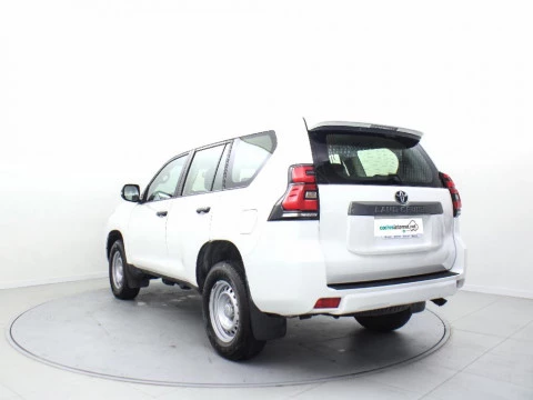 Toyota Land Cruiser 2.8D-4D 150KW VX 204 5P 7 Plazas
