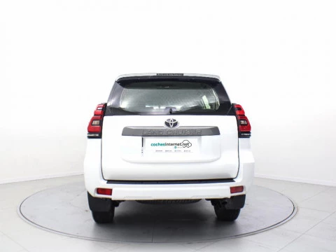 Toyota Land Cruiser 2.8D-4D 150KW VX 204 5P 7 Plazas