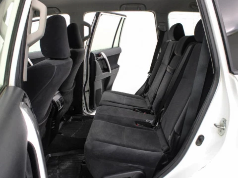 Toyota Land Cruiser 2.8D-4D 150KW VX 204 5P 7 Plazas