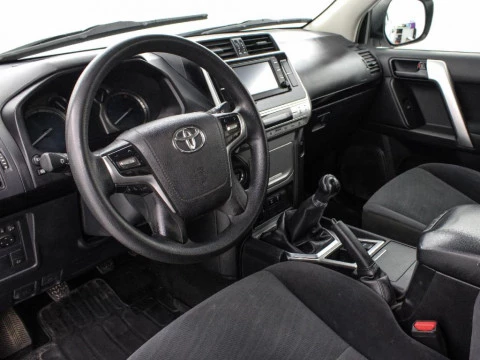 Toyota Land Cruiser 2.8D-4D 150KW VX 204 5P 7 Plazas