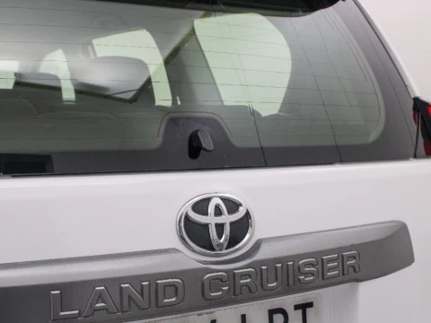 Toyota Land Cruiser 2.8D-4D 150KW VX 204 5P 7 Plazas