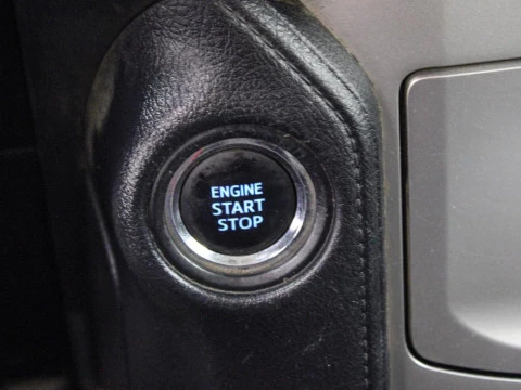 Toyota Land Cruiser 2.8D-4D 150KW VX 204 5P 7 Plazas