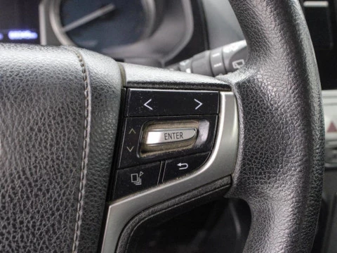 Toyota Land Cruiser 2.8D-4D 150KW VX 204 5P 7 Plazas