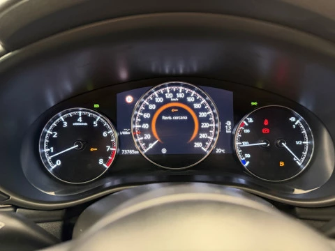 Mazda3 2.0 e-SKYACTIV-G 88KW HOMURA